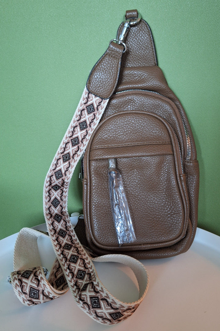 Tas crossbody bruin